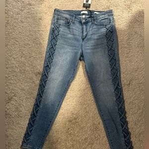 New with tag Sofia jeans!